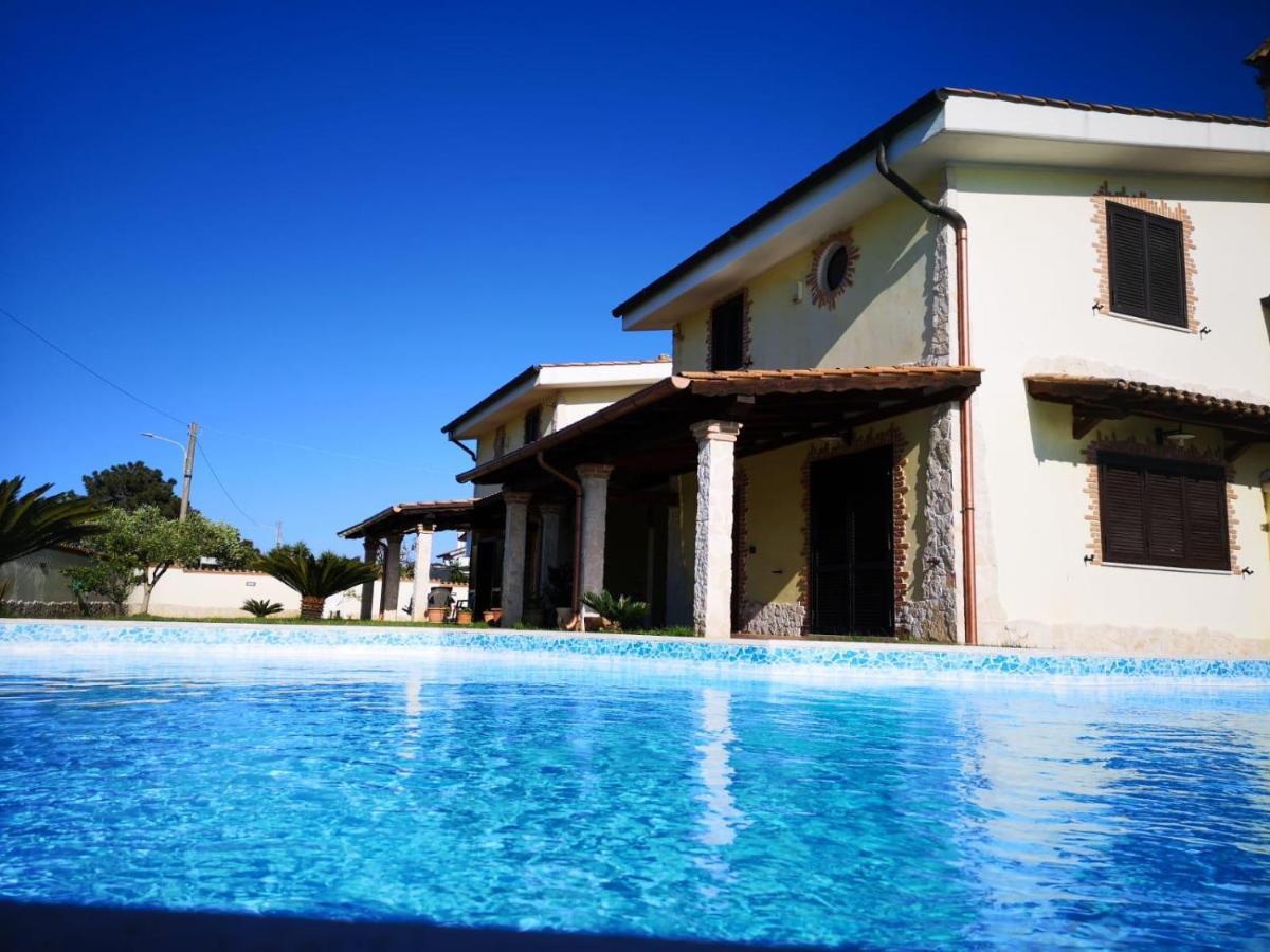 Gold House Luxury Anzio Vila Exterior foto