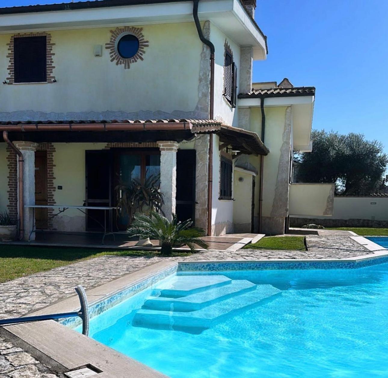 Gold House Luxury Anzio Vila Exterior foto